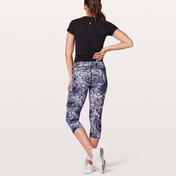 Lululemon F&F Crop II Leggings (19" Inseam), Hanakotoba Starlight - Picture 2 of 8